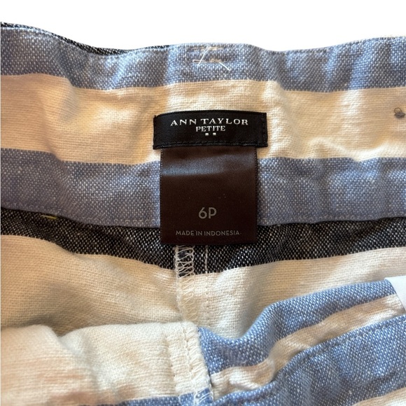 Ann Taylor Green and Blue Flat Front Shorts - Picture 4 of 5